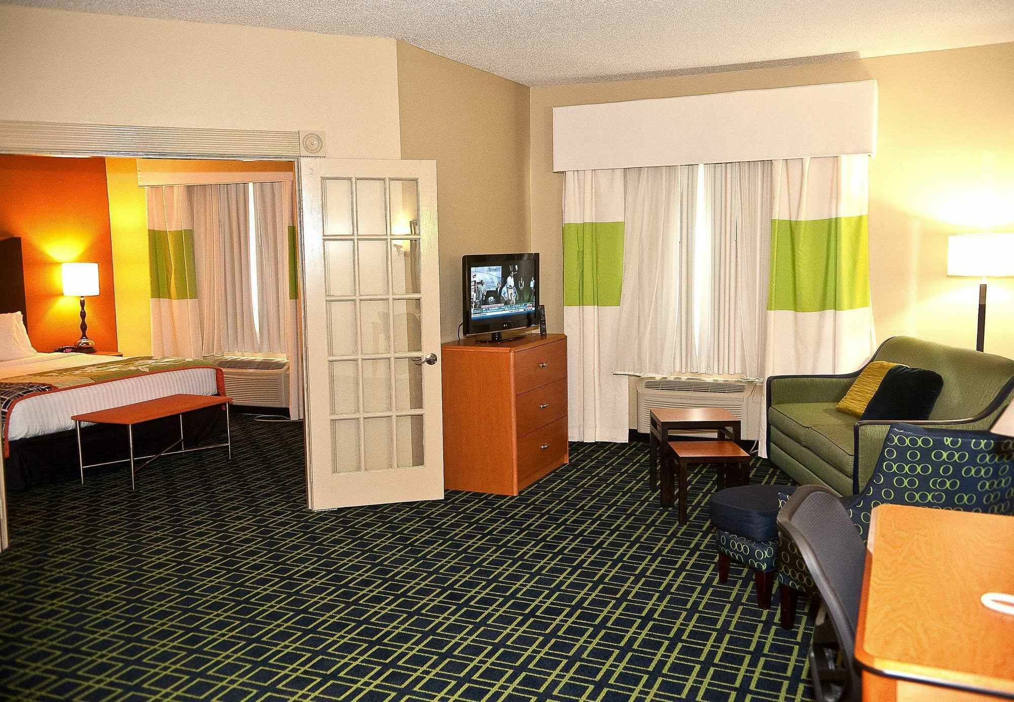 Country Inn & Suites By Radisson, Brookings Room photo